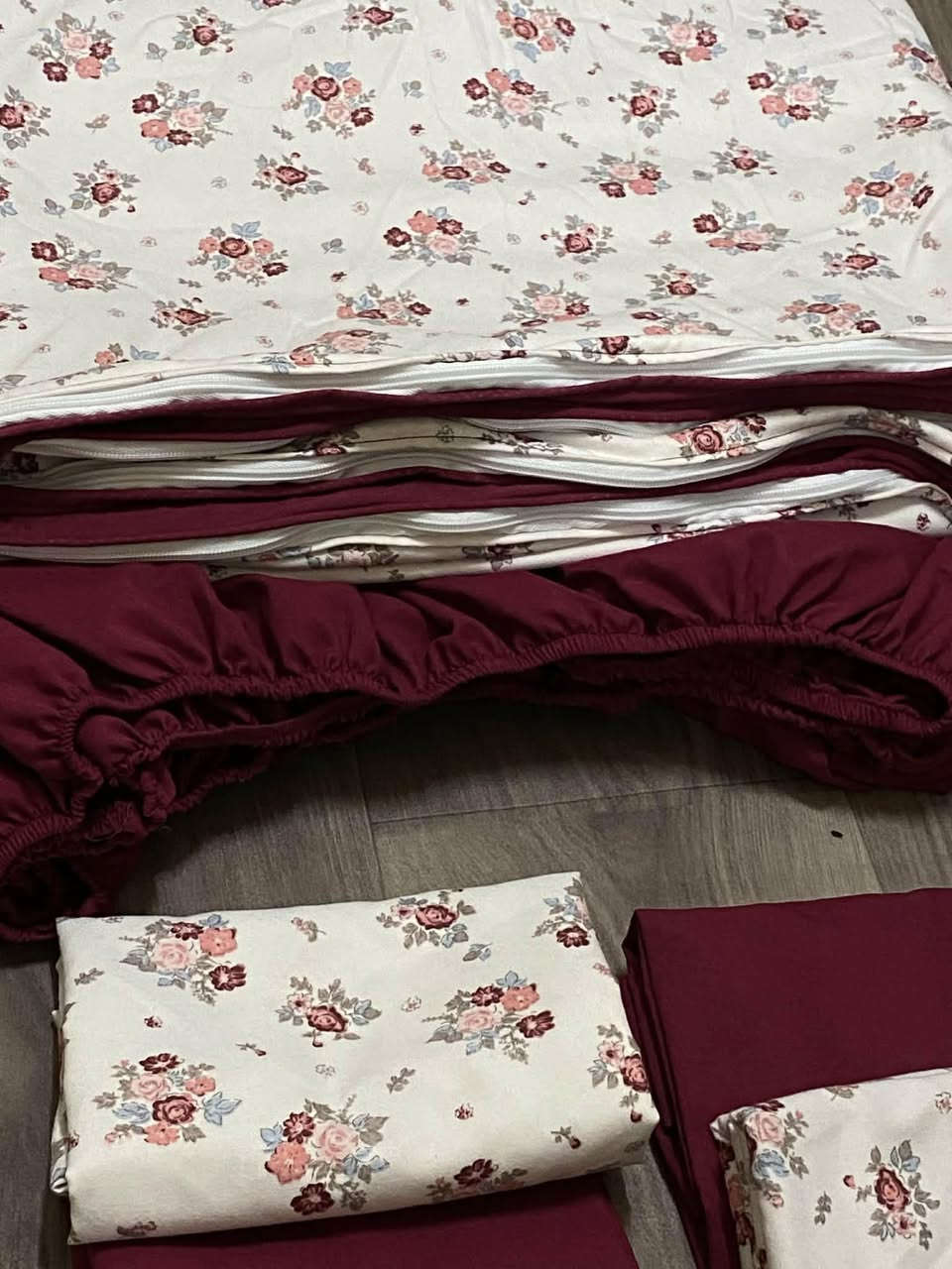 بيع مباشر ❤️‍🔥
4 وجه مخدة + تلبيس لاستيك + كفر لحاف سحاب 🌷


**إذا كنت صاحب هذا الإعلان وتريد حذفه لأي سبب، رجاءا أرسل رسالة إلى الدعم الفني**