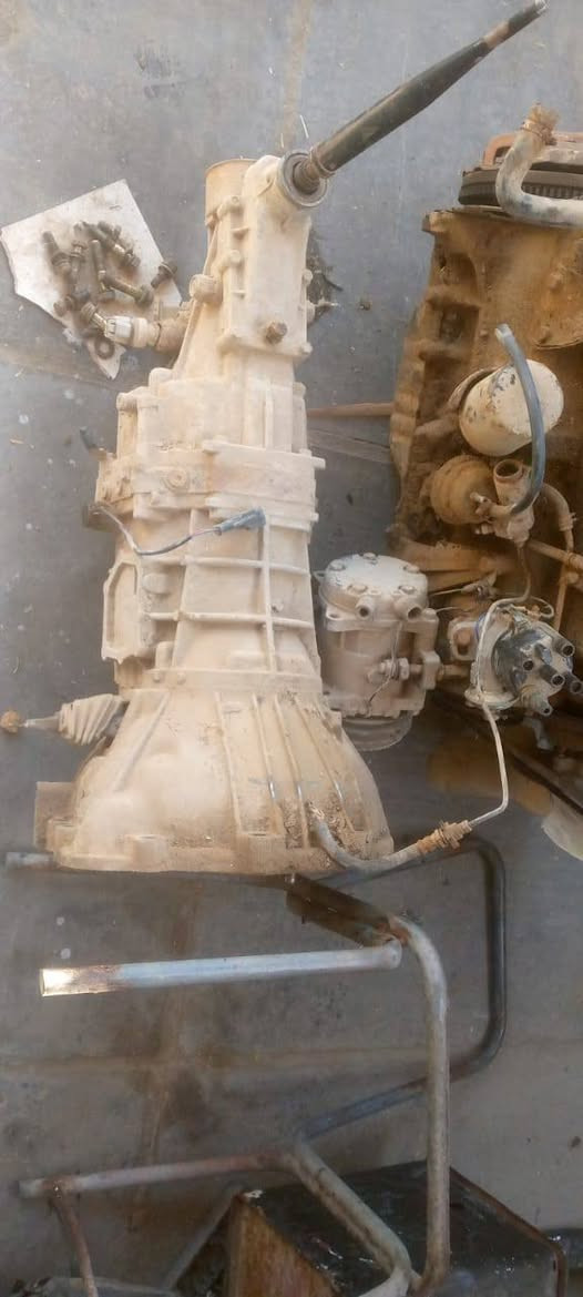 سلام عليكم مكينه وكير مال بيكم دير للبيع نضيفات مكاني ديوانيه قضاء الدغاره الاستفسار عل رقم ***********
