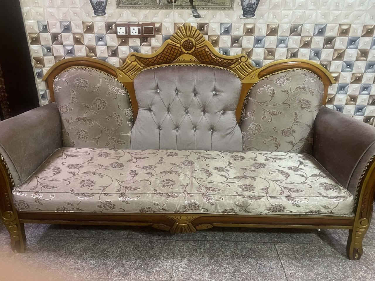 تخم عشر مقاعد نضيف بدون ضرر السعر ٣٠٠ وبي مجال بسيط العنوان بغداد/ سبع ابكار


**إذا كنت صاحب هذا الإعلان وتريد حذفه لأي سبب، رجاءا أرسل رسالة إلى الدعم الفني**