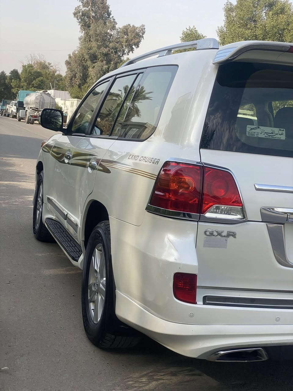 سلام عليكم  لاندكروز موديل2013 مكفولة كفالة عامةفقط الدعامية الامامية صبغ رقم بغداد ماشية 250 الف السيارة كلش مرتبة مكان السيارة بغداد زيونة السعر 355 ورقة
***********
