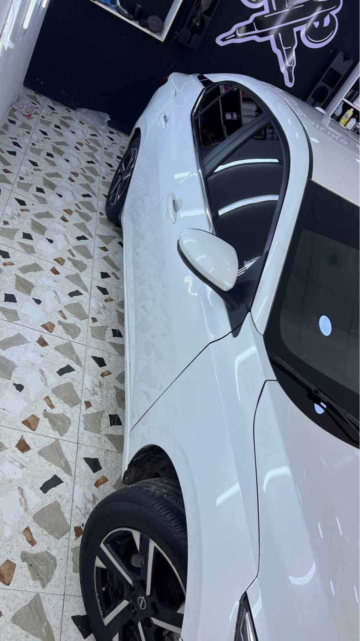 2025 SV 
بصمة و شغال كشنات هيتر  تبريد شاشة 
 بيها 4 قطع صبغ  بدون دواخل  بجم كبس ارباك بس  ستيرن  سيارة مكفولة   شراي اتصل  *********** أربيل, العراق
