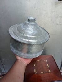 قدر بغدادي قديم نحاس أحمر إرتفاع 27 سم عرض27 سم السعر 55 الف نهائي نضا...