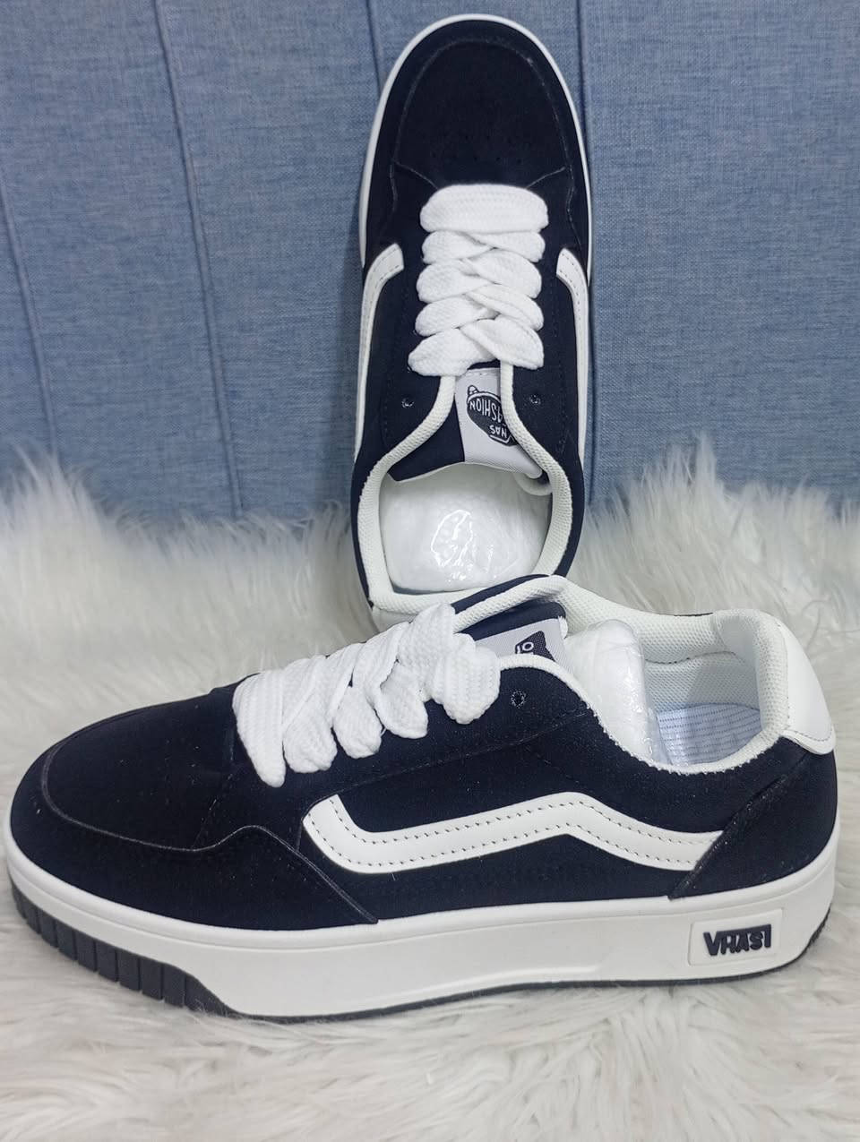 عروض اي قطعة 8 ثنين 15 بسماية الكمية محدودة


**إذا كنت صاحب هذا الإعلان وتريد حذفه لأي سبب، رجاءا أرسل رسالة إلى الدعم الفني**