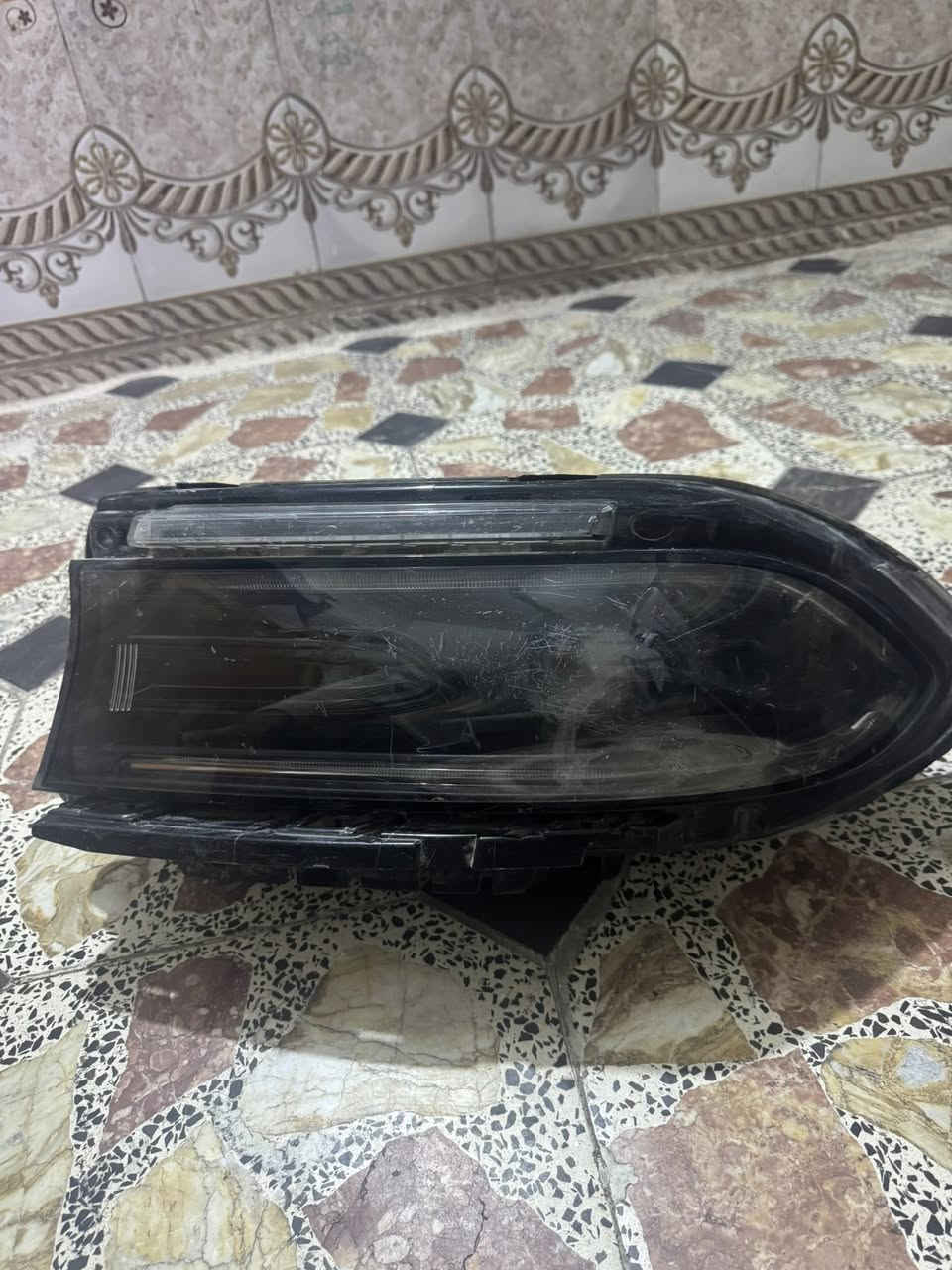 مازده جارجر ٢٠٢٣ وارد امريكي جهة يسره اذاينها مكسره فقط قيم بالي يرضي الله مكانها بغداد جميلة ***********
