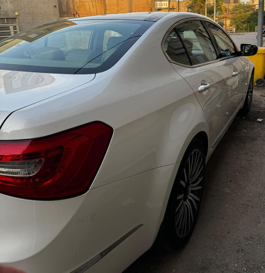 كادنزا خليجي 14 مكفولةمن الصبغ
فول مواصفات
ماشية 109كيلو
السعر 155 ورقة
بغداد
***********
