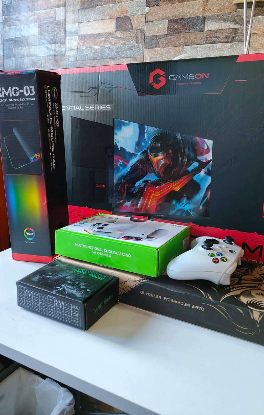 تجميعة سيريس أس للبيع
1- جهاز نظيف مع كامل ملحقاته الأصلية إصدار 23 سعره (320) قفل

2- جوستك كيم سير سعره (30)

3- يو بي إس 850 سعره (25)

4- شاشة game on 2k IPS 120 حجم 27 سعرها (230)

5-كيبورد وماوس من شركة aula وماوس باد كلهن RGB سعرهن (35)

6- مبرد للجهاز RGB مع بطاريتين عملاقة (25)

جميع الاغراض جديدة جدا استعمال أسبوعين فقط

عنوان بغداد لا يوجد توصيل


**إذا كنت صاحب هذا الإعلان وتريد حذفه لأي سبب، رجاءا أرسل رسالة إلى الدعم الفني**