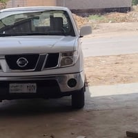 للبيع نيفارا ٢٠١٥ مكفوله كفاله عامه وضع شركه السعر عل رقم 07826214232م...