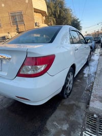 للبيع BYD f3 مويل 2011  السيارة مكفوله من الضربة فقط صبغ عام جمالية  ل...