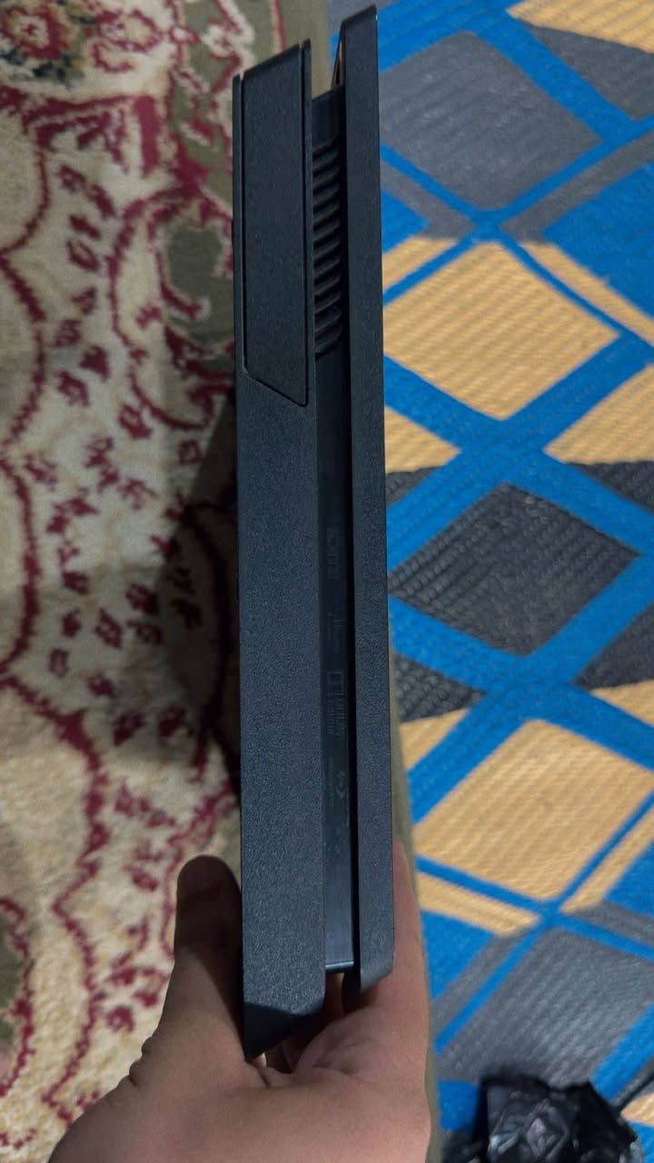 بلي 4 سلم أخو الجديد قليل استخدام غير مفتوح اولاين 
السعر 300 وبي مجال لطيبين ♥️ 
(العنوان مدينة الصدر  )


**إذا كنت صاحب هذا الإعلان وتريد حذفه لأي سبب، رجاءا أرسل رسالة إلى الدعم الفني**