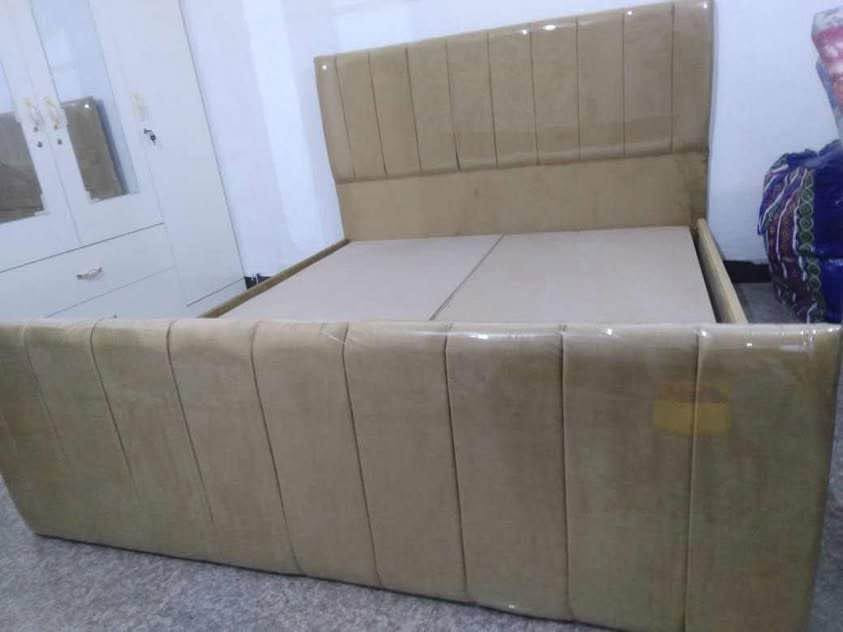 جرابي تركيه نفرين اجمل وارقى الموديلتت خشب قوي يتحمل اوزان ثقيله والالوان حسب الطلب

يوجد توصيل لكل محافظات العراق
للحجز والاستفسار راسلونه واتساب او خاص
*********** Colombo, Sri Lanka
