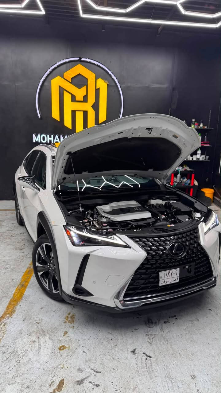 للبيع سيارة Lexus UX Hybrid موديل 2024، تجمع بين الفخامة اليابانية وقوة واقتصاد محرك الهايبرد.
تفاصيل السيارة:
 الموديل: 2024
 المسافة المقطوعة: 6,000 ميل فقط (شبه جديـدة)
 نوع المحرك: هايبرد (اقتصادية جداً في استهلاك الوقود)
 الأيرباغات: سليمة بالكامل (بدون إيرباج)
 حالة الضرر: حادث خلفي بسيط (مصلّح وجاهز على الفحص)
📍 مكان السيارة: الأنبار - الفلوجة
💵 السعر: 19,400$ (شدة و 94 ورقة)
📞 للتواصل والاستفسار:
يرجى الاتصال على الرقم: ***********
