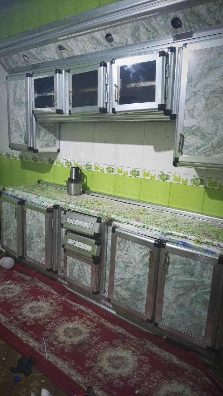 السلام عليكم كاونتر استعمال سنه وحده للبيع عوزه يدات بيبان ولجرارات السعر 180خاص أو ***********
