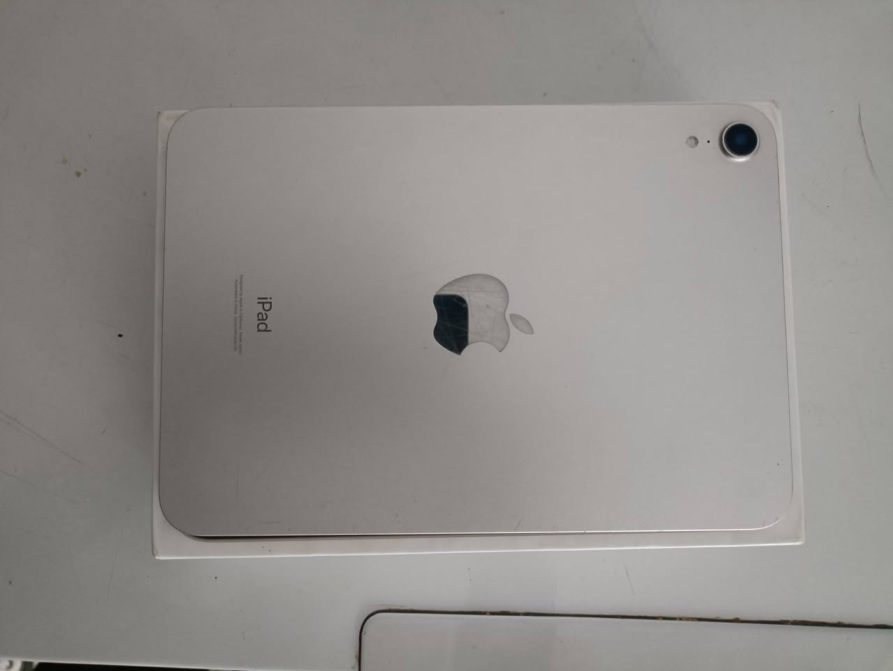 السلام عليكم  ايباد ميني 6 للبيع نضافه 95 ذاكره 64 شراي يتفضل سعر 350 بي مجال قليل
‏‪***********‬‏
