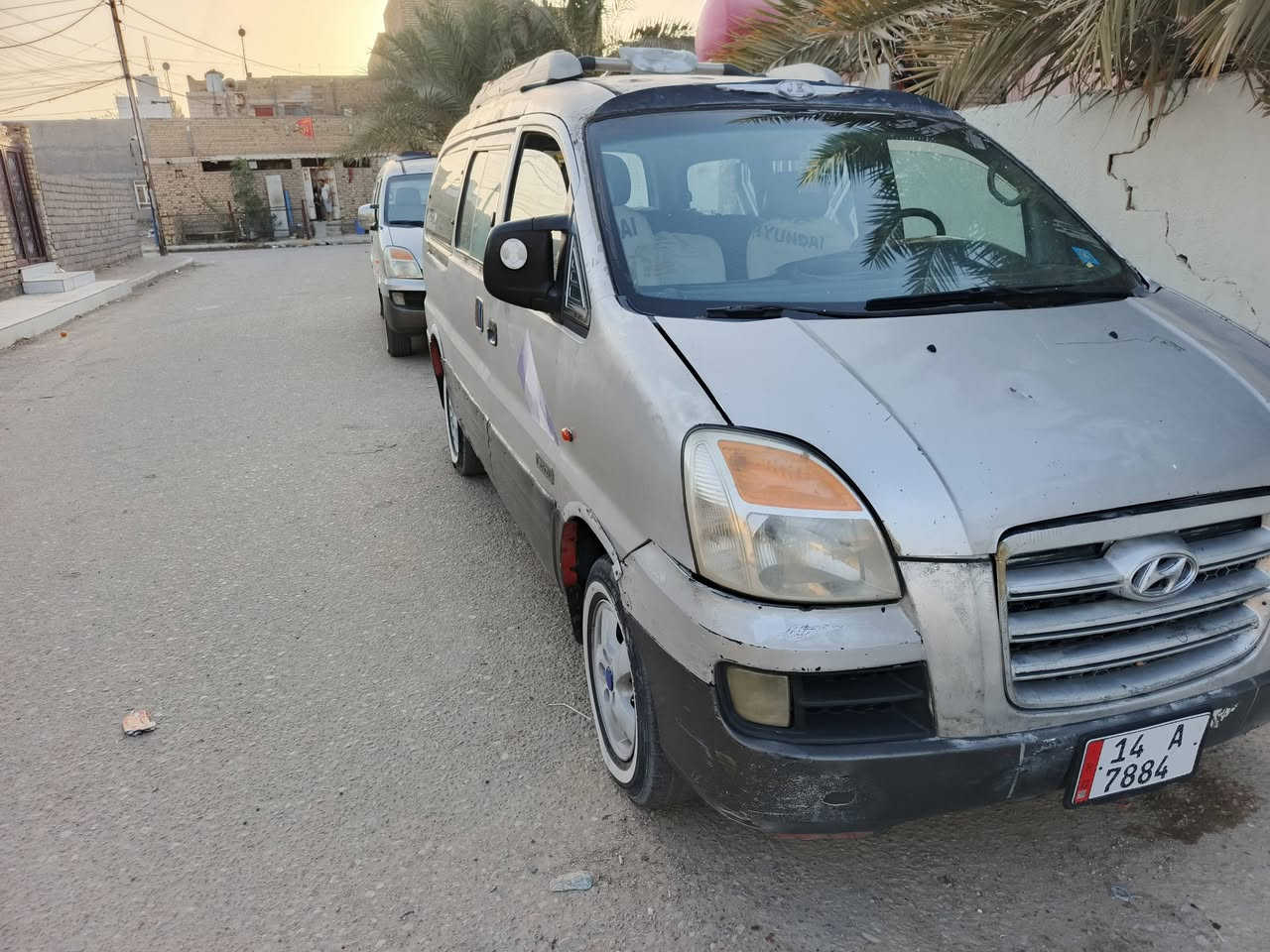 استاركس ٢٠٠٧ رقم انكليزي مصفره مفتوح كير مكينه جاهزه من كلشي نقص بس تبريد عنواني ناصريه اسعر ٤٨ $    *********** ملاحضه مارد عل مازنجر اتصال فقط
