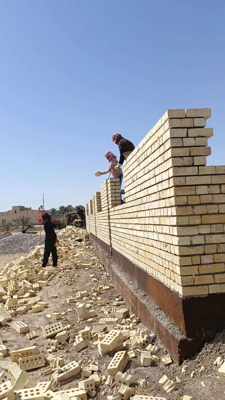 أستاذ ابو راشد السلامي بناء طابوك بلوك حالياً جاهز في النجف اتصال على هذا الرقم ***********
