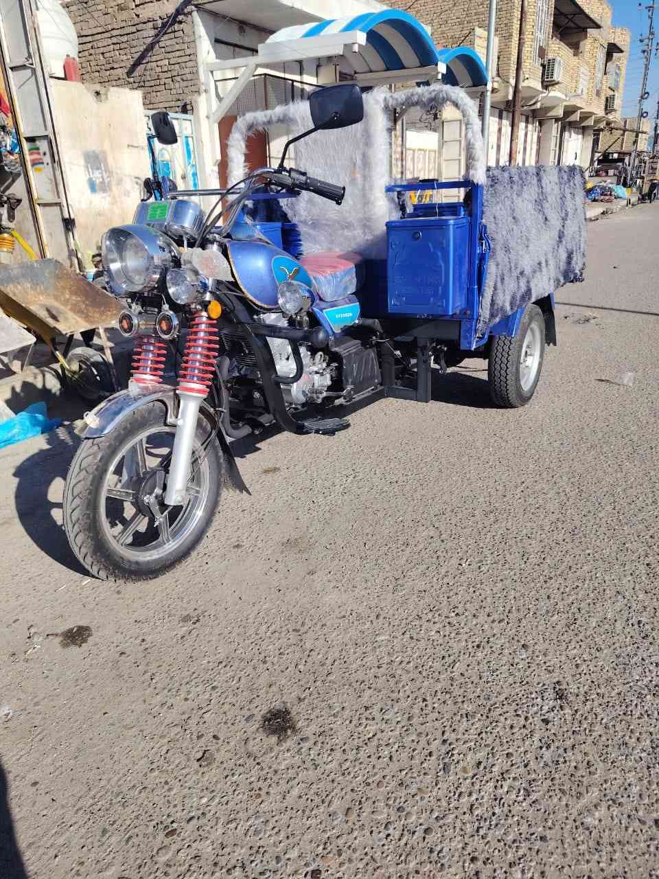 سلام عليكم شباب ستوته فحل 20/25/1/1ورك كيه حمل طنين عاليه ستوته طلعتهه صارلي يومين من طالعه ومشروع وطني ترقم اي محافضه تكون تترقم بمحافضتك رقت المبايل
***********
