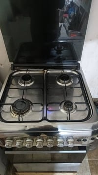 طباخ نظيف يخبل سعره 100 تواصل خاص او واتساب 07869888240