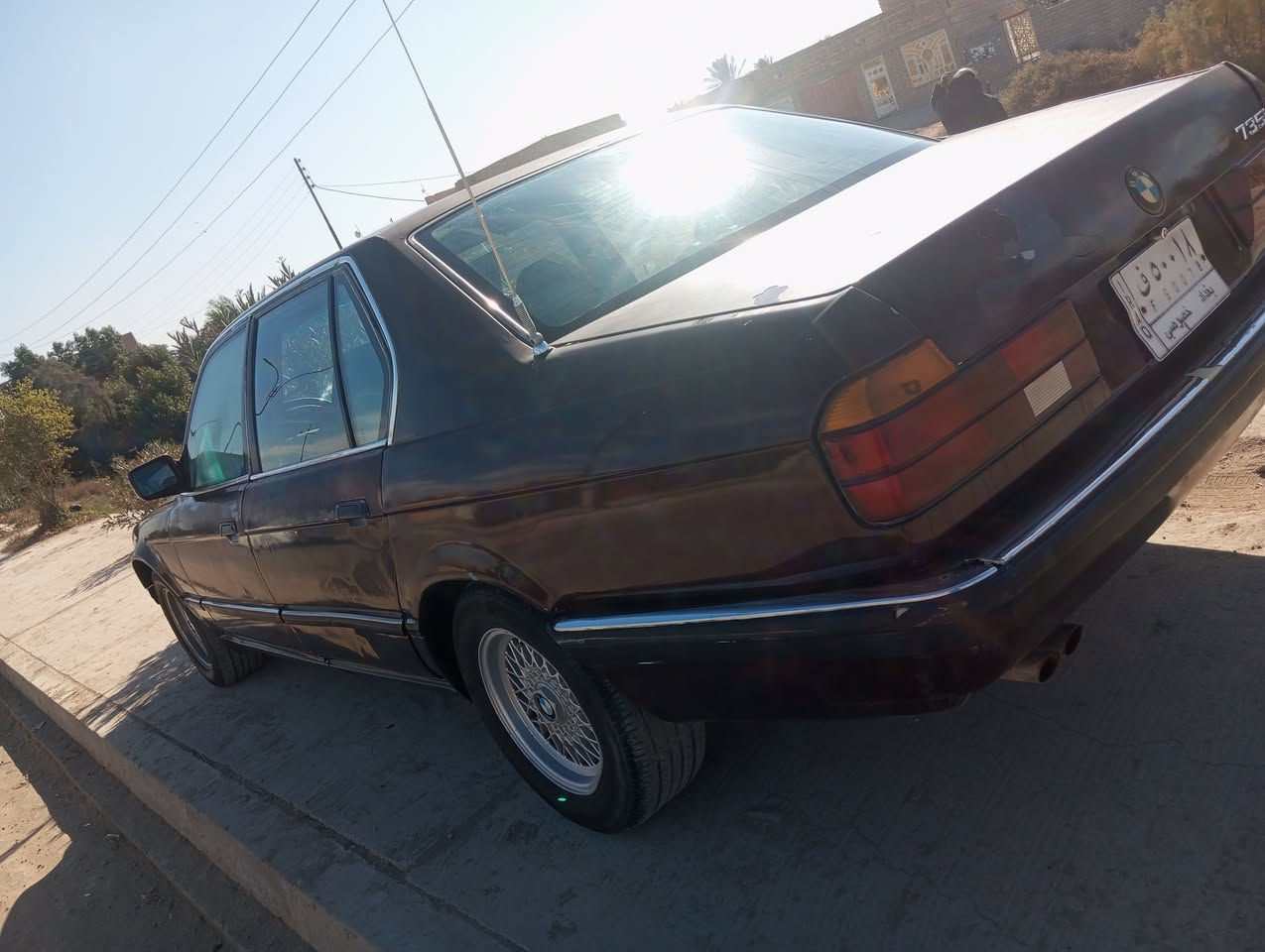 اسلام عليكم بي ام سياره جاهزه من كلشي كير مكينه اكسن حداديه كله مكفول سياره خير من الله سياره حائز ثالث رقم راعيهه ضيعته مكاني ناصرية الشراي ينتصل وبخدمته السعر. 26  وبيها مجال للشراي ‏‪*********** ;‬‏.
