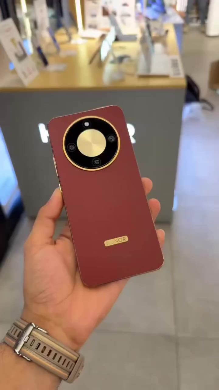 هونر x9d الذاكرة 256 العشوائي 12+12
جديد مستخدم شهر واحد
نظيف مع جميع الملحقات الشاحن الاصلي
السعر 370 وبي مجال نظيف جداً


**إذا كنت صاحب هذا الإعلان وتريد حذفه لأي سبب، رجاءا أرسل رسالة إلى الدعم الفني**