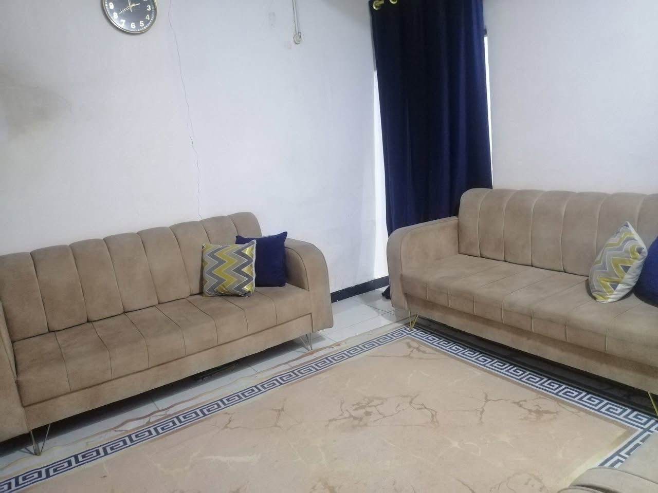 تخم  ٨ مقاعد  سعرة ب٢٧٥الف استعمال نضيف مكانة حي العسكري مدارس


**إذا كنت صاحب هذا الإعلان وتريد حذفه لأي سبب، رجاءا أرسل رسالة إلى الدعم الفني**