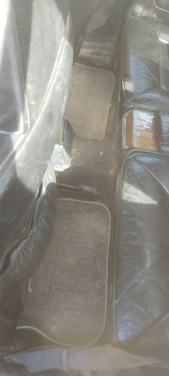 مارسدس دب رياضي تك باب مكينه خراطيم رقم بغداد انكليزي بسمي موديل 92بيه نواقص مثل دعاميه اماميه وتبريد عاطل والصدر الخلفي يحتاج تعمير قواعد دبل وحدة بلاديه وحدة معمرة مروحه وحدة شغاله وحدة عاطله السيارة مصبوغه حزام مابيها لاخياس ولاظربه قويه السعر 55بيها مجال قليل اتصال او واتساب ***********بي واتساب
***********بدون واتساب
