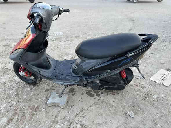 دراجة لبيع شغالة سلف هندر كهربائية شغال مكينة ناعمة الشعب نهايت الفورتات السعر ٤٥٠ وبية مجال قليل ***********
