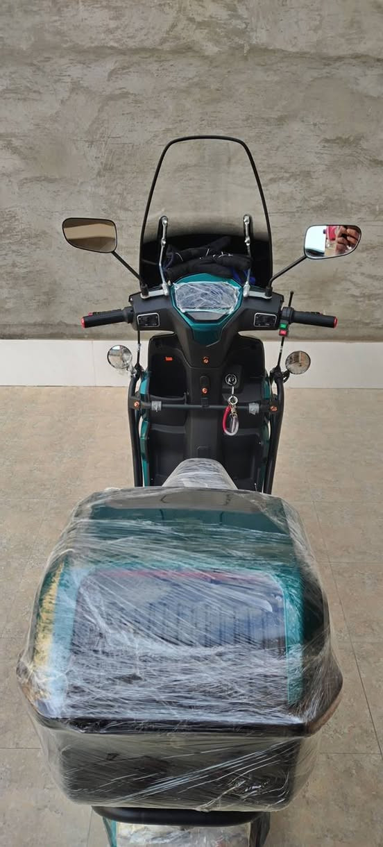 سلام عليكم من رخصت الادمن دراجة شحن نوع الماس الوحش الحجم العالي لدراجه للبيع او مراوس مصارلي شهر من شديتهه سبب البيع مكان العمل انتقل للفلوجه واني مكاني الرمادي /السعر 900 متواجد عل هاذه الرقم/***********/وبي واتساب
