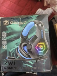 سماعات  ماركت oneizo0  مع توصل  30 واتساب 07816318585