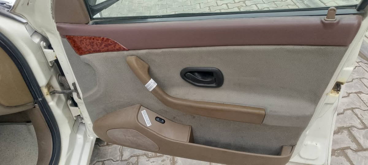 البيع سمند موديل 11كيرمكينه صدر دوشمه كلج كاملة بيه مكانات صبغ مكاني بغداد حي اورسعر43وبيه مجال رسمي رقم الهاتف ***********
