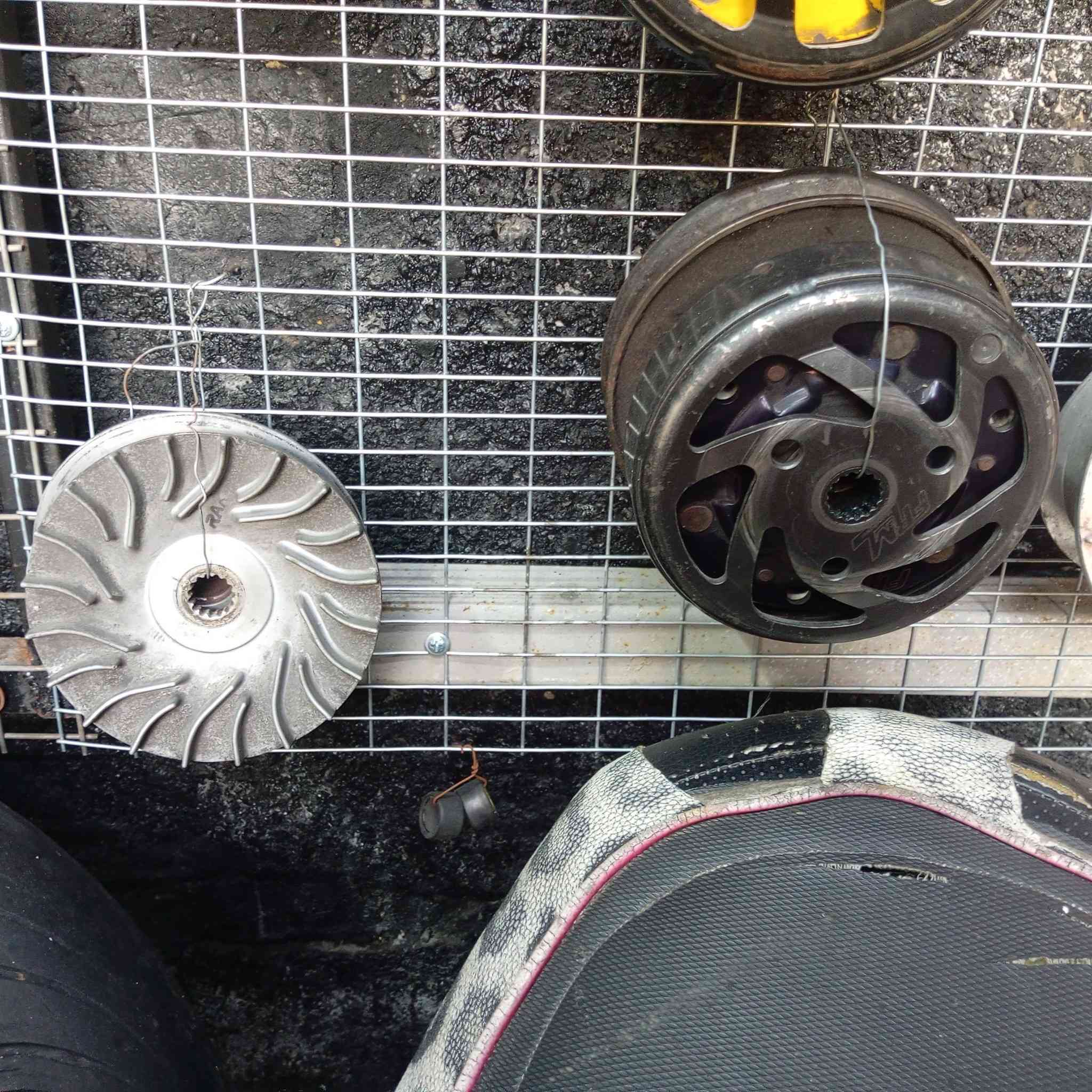 سلام عليكم غراض سكنس عام وماكس 
شتريد خاص عنوان شعب حي اور 
***********
