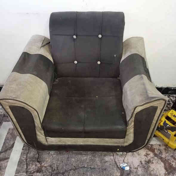 السلام عليكم نص تخم قنفات بس التجوات دايسه شويه بغداد البلديات السعر 125 ***********
