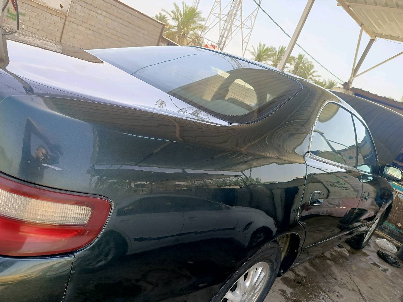 شيزر رقم بغداد مالك نجف 
مكفولة من الكص ونقل والضربة 
تبريد شغال كهربائيات كلها بلادي شغاله موديل 1995
السعر 55