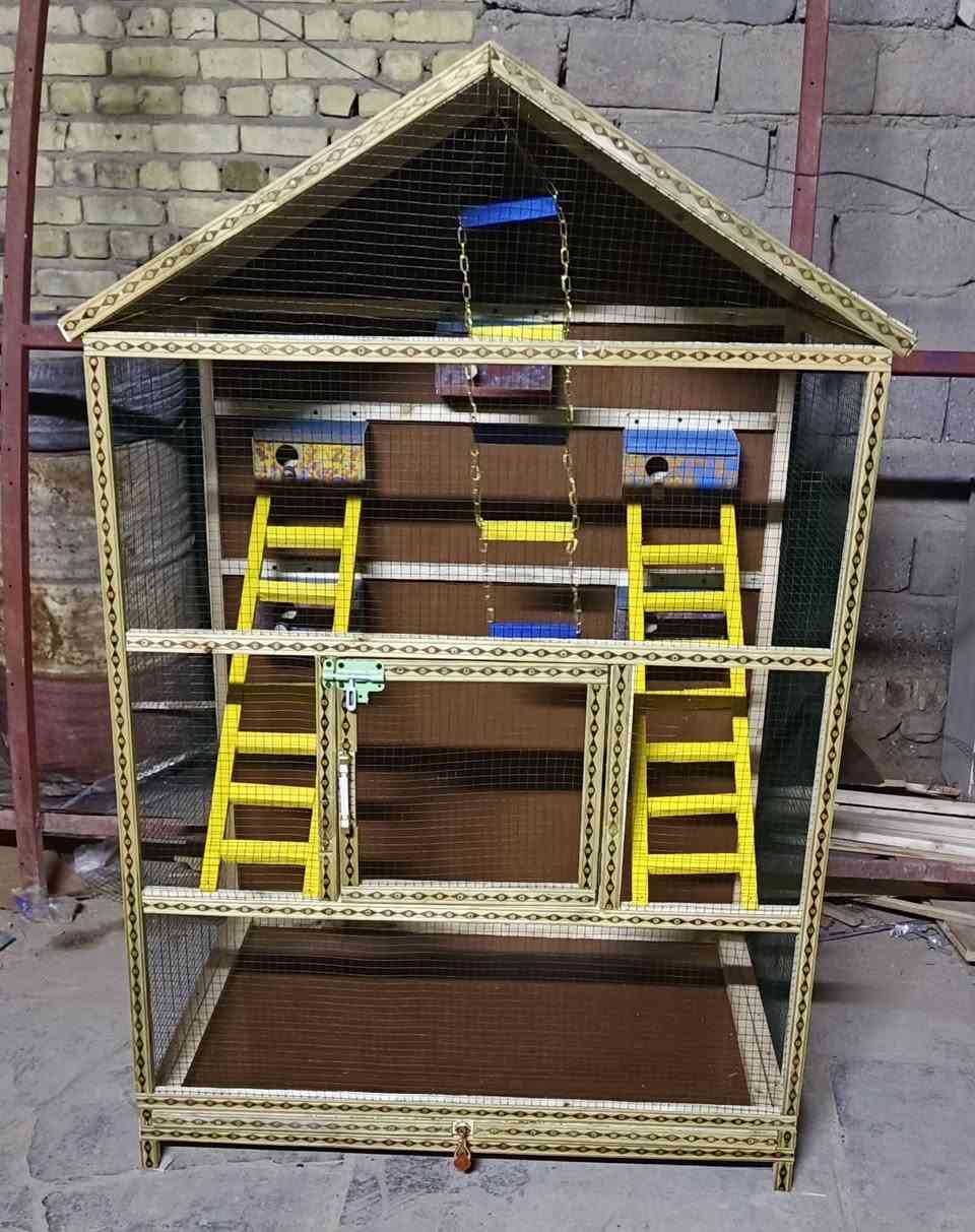 قفص بلابل للبيع الارتفاع /165 / العرض / 105 / النزال / 75 / مكانةة الديوانيةة حي العسكري الصدر الثاني اكو توصيل داخل الديوانيةة
*********** / واتساب 
***********
