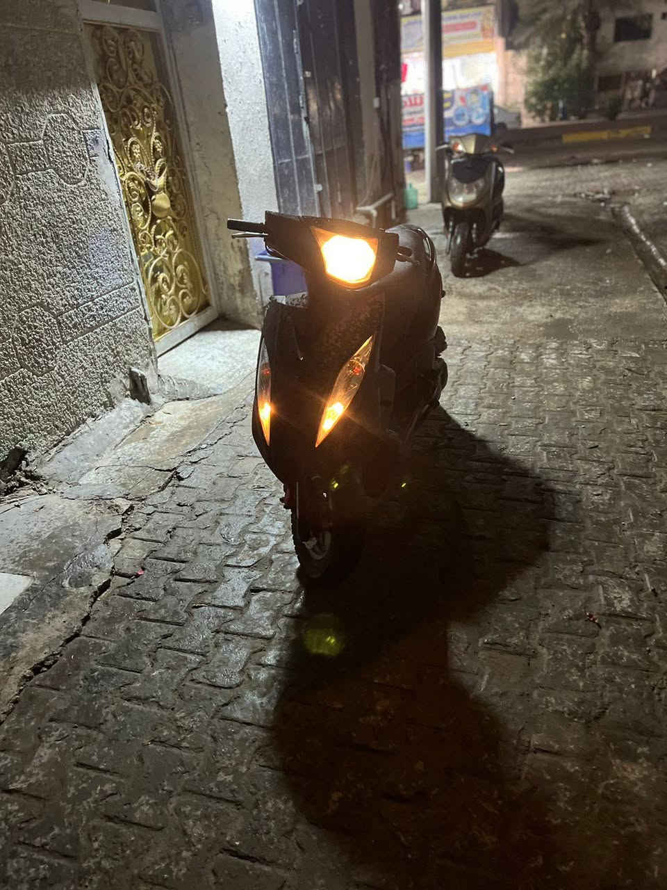 سلام عليكم شباب جيتي ار للبييع دراجة كفالة كفالة عامة الدراجة ختم واحد وي المكينة ما مفتوح بيهة برغي السعر 700 وبيهة  مجال قليل المكان مدينة الصدر. ***********
