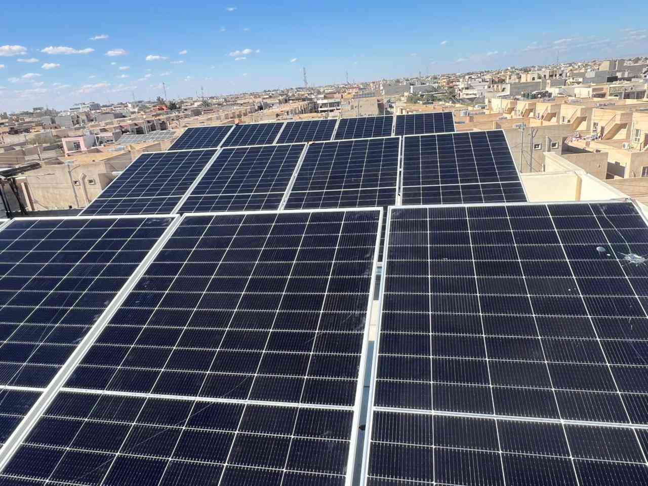 شارعت كوادرنا لتنفذ منضومة لهذا اليوم
دكتور ابراهيم 
تكريت  الأحتفالات 
الواح عدد 18
انفيرتر 8 KW
AP 65
بطاريات  16KW عدد 2
تنصيب ألواح الطاقة الشمسية ليس عملًا ميكانيكيآ فقط
بل هو مهمة تعتمد على خبرة الكادر، دقة التنفيذ، وفهم حقيقي للمنظومة من حيث المواد الرصينة

الكادر المحترف هو من يضمن: الاستفادة القصوى من الطاقة، استقرار الأداء على المدى الطويل، تقليل الأعطال ورفع كفاءة الاستثمار.

في شركة رياض المنيف واخوانه لحلول الطاقة الشمسية   نؤمن أن قوة أي منظومة تبدأ من الأيادي التي تنفّذها، ولهذا نعتمد على كادر متخصص يعمل وفق معايير مدروسة في كل مرحلة من مراحل التنصيب.

لأن الطاقة النظيفة لا تتحقق بالصدفة…
بل تُبنى بخبرة بشرية حقيقية.

للاستفسار والتواصل المديرالتنفيذي أستاذ رياض
📞 ***********
      ***********
https://www.facebook.com/share/17jWrTtY8z/
في حالة وجود خلل اتصل واتساب وستحل مشكلتك على يد مهندس الكهرباء أستاذ خلف***********
المهندس الفني  ومدير المبيعات مهندس عبدالله المنيف الجبوري 
***********
فرعنا الثاني محافظة صلاح الدين قضاء بيجي منطقة البعيجي بأدارة استاذ وعد
***********
***********
فرعناالثالث ناحية القيارة دورالقاعدة الشارع العام مجمع الصالح التجاري
بأدارة محمد الصالح
***********

#شركة رياض المنيف واخوانه لحلول الطاقة المتجددة
