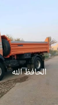 للبيع • شاحنة