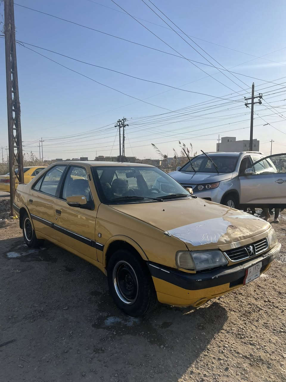 بيجو رقم بغداد 
مكينه وكير ونجي حداديه خير من الله
سياره حلوه ومناسبه 
مكاني ناصريه شطره سعر١٨ 
***********
