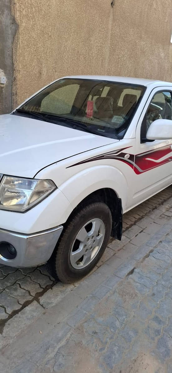 بيكم نيسان نيفارا 2014كير اوتوماتيك مكينه كير حداده تايرات دواخل جديده كهربئيات كله جاهزه البدي مكفول من الضربه فقط قطعه جوه الباب الخلفي تقريبا شبر ين تصليح وصبغ مكان السياره البصره الكرمه حي الرساله السعر 123وبيها مجال حق الجيه  *********** البصرة, العراق
