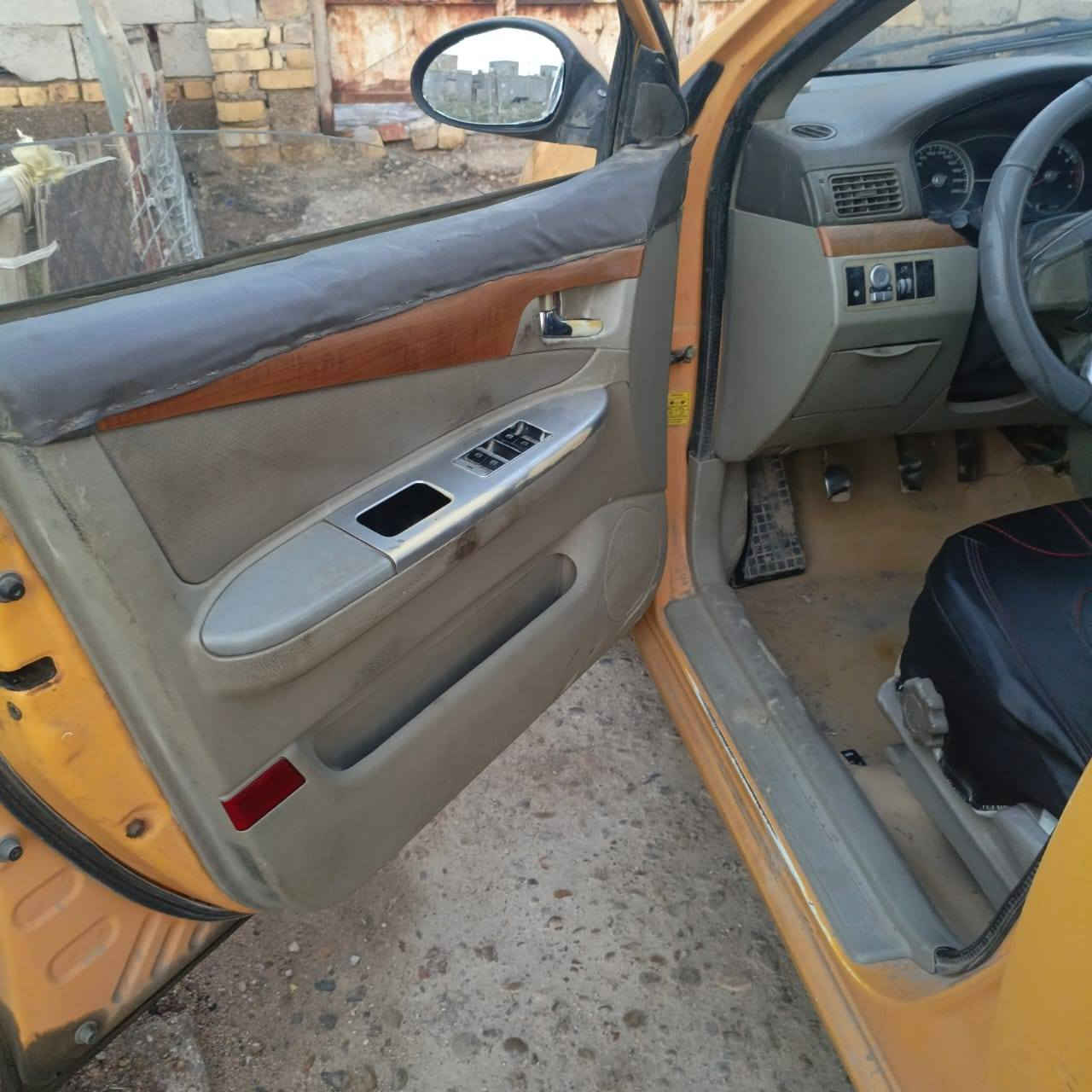 سلام عليكم إيفان موديل 13سياره نضيفه مكينه كير كورله جديد هيه وغرامات ما عليها اني مكلف بل نشر هاذ رقم صاحبها بيه واتساب ***********
