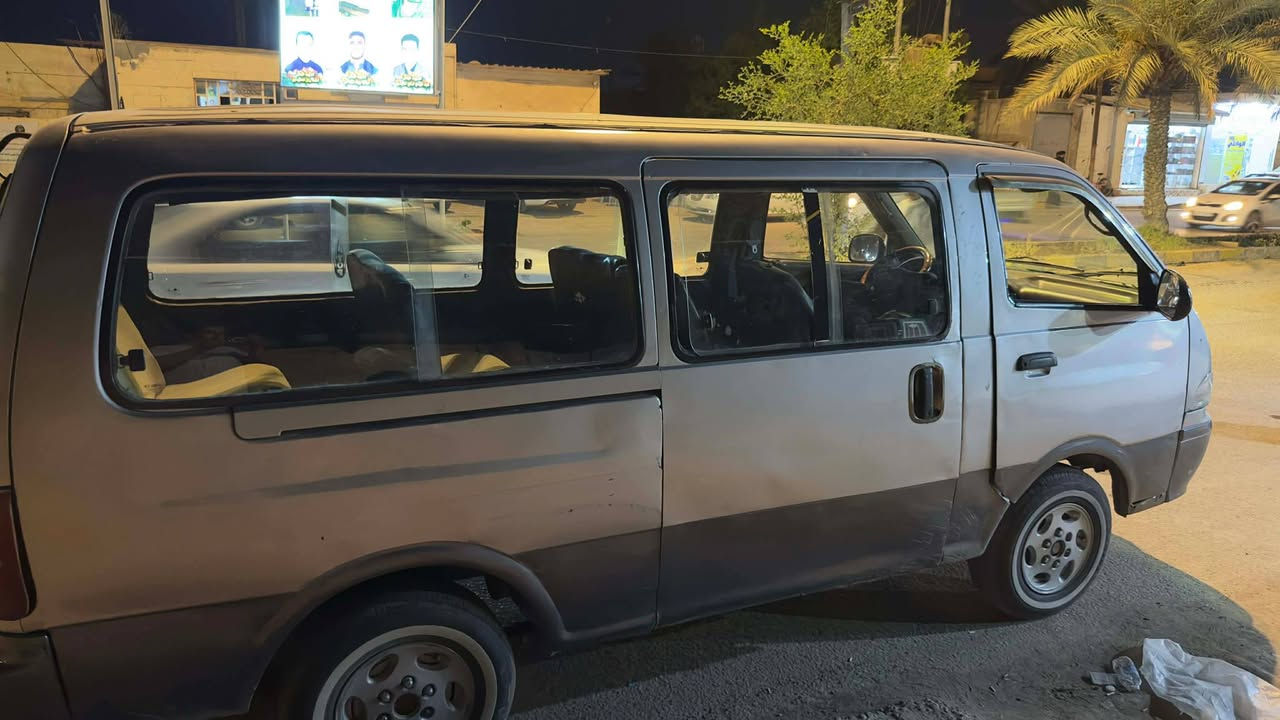 السلام عليكم سياره البيع مديل 99
مكينه وا كير وا اكسن مشروطات
سياره عليه غرامات
السعر 30 وبيه مجال
***********
