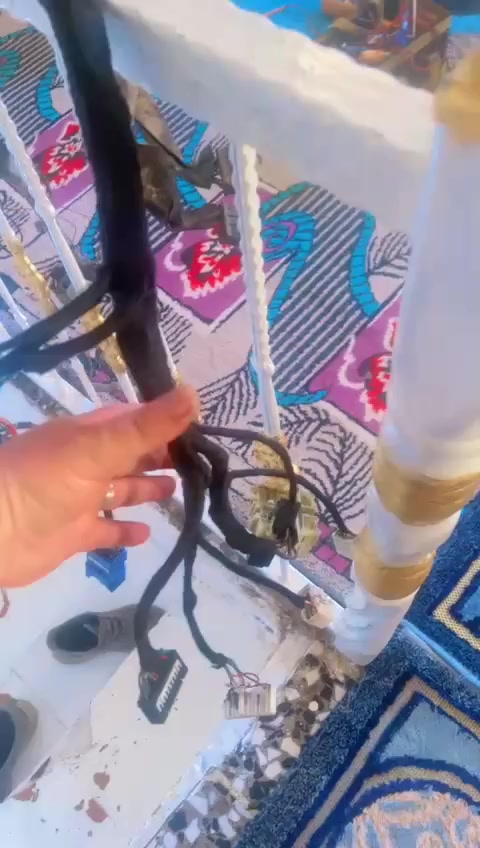 كن مستعدا لتجربة جديدة؟
في صيانة كهربائيات سيارتك...

حسين الكهربائي
لصيانة كافة انواع السيارات الحديثة والقديمة
(مارسيدس _ بي ام دبليو)

تواصل معنا الان على رقم الهاتف : ***********
***********
العنوان : بغداد الشيخ عمر شارع الثالث قرب مطعم كباب سليمانية
