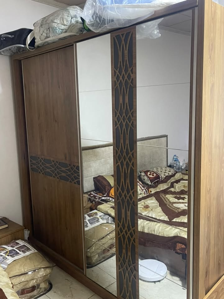 للبيع للبيع
غرفه تركي 5 قطع فصال حديث حيل مرتبه

الغرفه نضيفه جداً وبسعر مناسب 
 
المكان الموصل حي النور 
للتواصل  من خلال الرقم ***********
