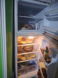 ثلاجه كبيره كلش للبيع تجميد فول السعر ١٦٠ نضافه 100/100  الرقم ٠٧٧٣٠٥٨...