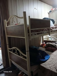 سرير مزدوج • مع مرتبة • السليمانية