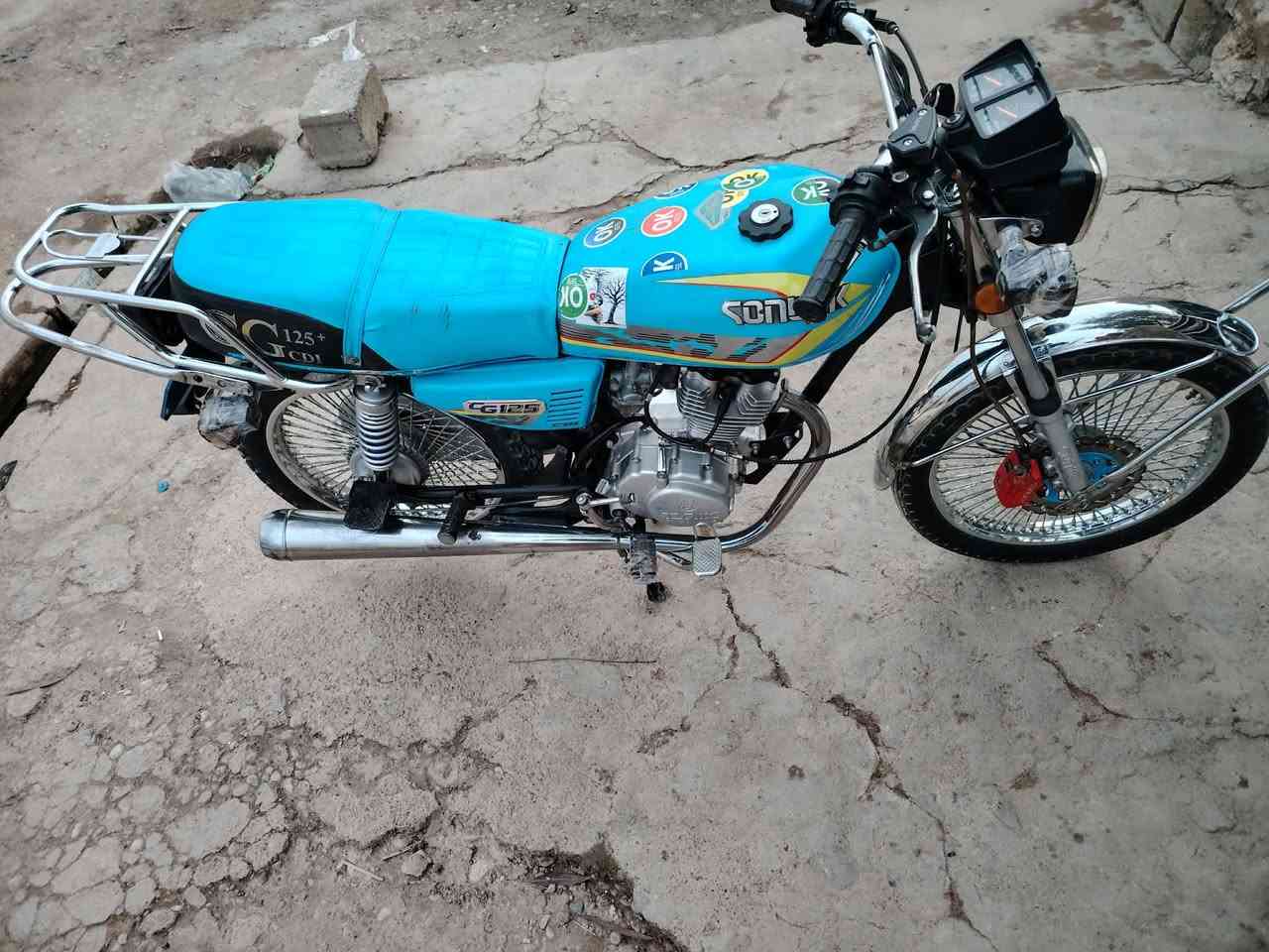 سلام عليكم درجه سونك درجه لوك لوك موديل 2024 محرك كبس لا صرف ولا بخار كهربائيات كله شقاله وياله مسطره دبلات كله بلادي وشقاله منفيس موجود للبيع او مراوس السعر 525 وبيه مجال بسيط


**إذا كنت صاحب هذا الإعلان وتريد حذفه لأي سبب، رجاءا أرسل رسالة إلى الدعم الفني**