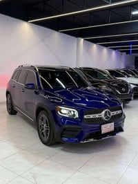 GLB 250.  2023 فول مواصفات  محرك 2.0.  I4  ماشيه 17،000M بانوراما  فور...