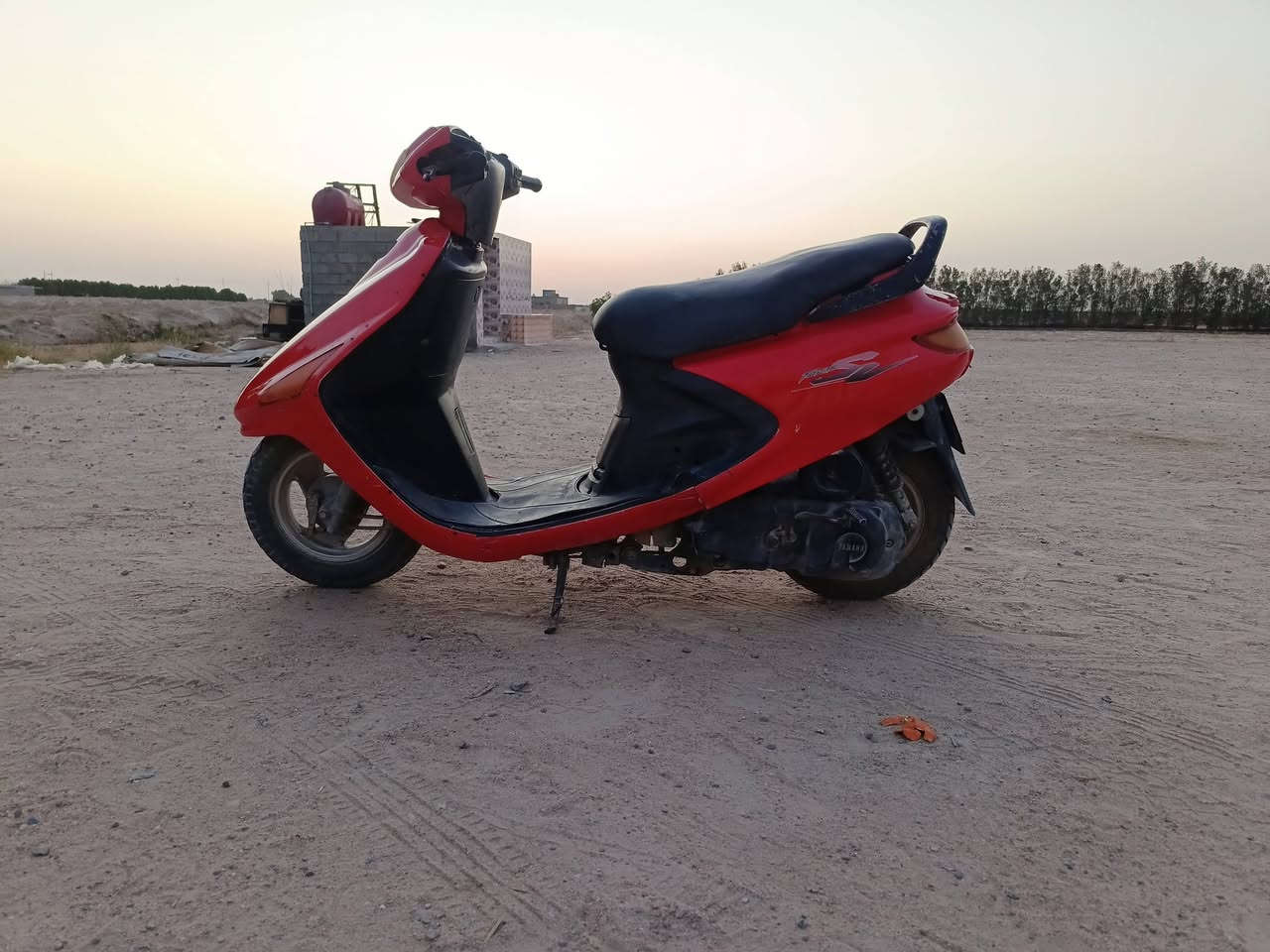 سلام عليكم فراشه للبيع مكاني سفوان ب300 وبيها مجال بسيط كلش  ***********
