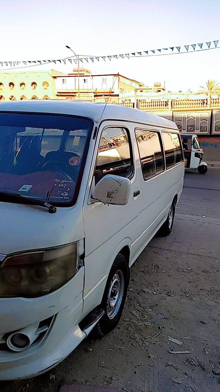 السلام عليكم كيا فتون موديل ٢٠١١سياره حره مكينه كير اكسل خير من الله دوشمه معه ارضيه جديده تخم تاير باتري جديد الصدر نضيف السياره جاهزه للشارع  غير متواجد ع الفيس الاستفسار الاتصال

 *********** 
بغداد
