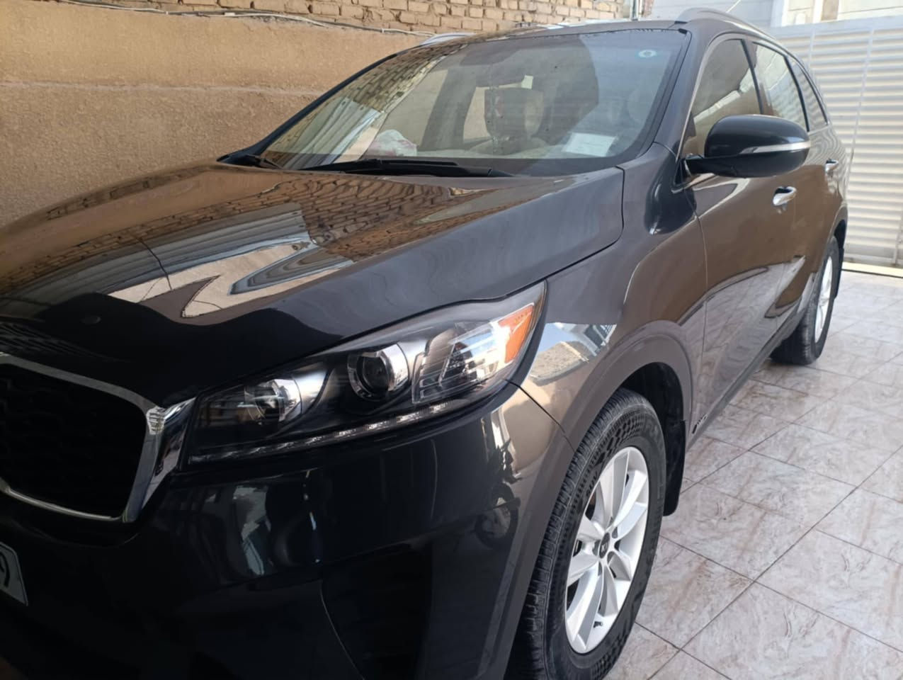 السلام عليكم للبيع 
 سورنتو موديل 2019 امريكي  رقم بابل كفاله من الضربه فقط صبغ بابين فقط  مكينه2400كير6 حداديه ٪١٠٠تدفئة🔥 تبريد 🥶خير من الله  السياره فول مواصفات 1/1  بصمه كشنات كهربائيه شعار ترحيب  شاشة وكامره بلوتوث AUX. USP ڤور ويل 4انظمه قيادة تحكم ستيرن جهتين  تدفئة كشنات وستيرن ***********
