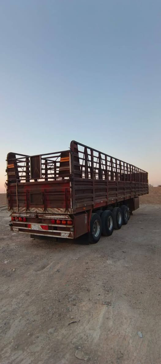 للبيع ⛔⛔⛔
عربانه حداده الفلوجه 5 محاور طول 60-13 ارتفاع 2 متر شاصي 16 دنكير 14 صيني  ثلاجه مطبخ صناديك تخم تاير مكفوله عامه جاهزه للعمل الاتصال *********** _ ‏‪***********‬‏
